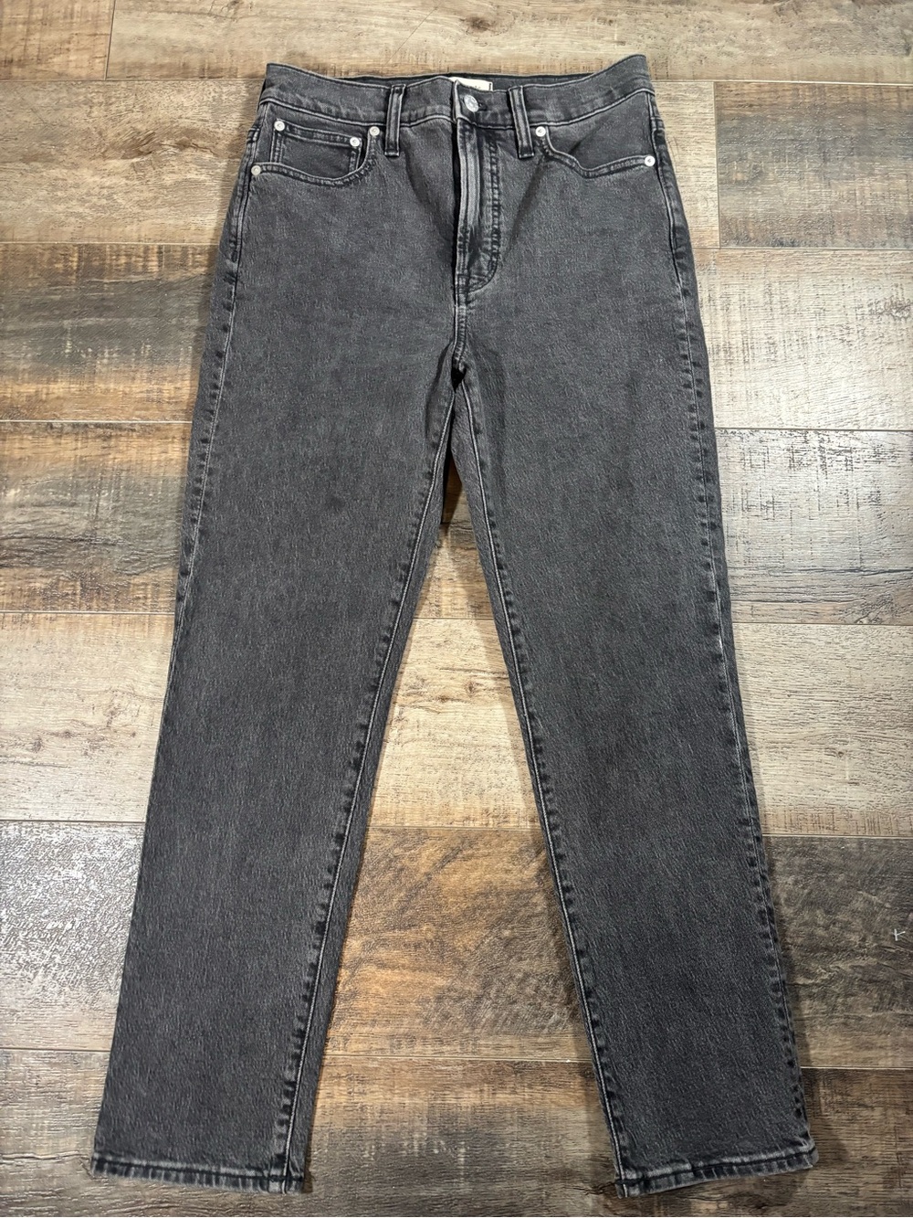 Madewell Women's Washed Black Straight Jeans - Picture 2 of 10